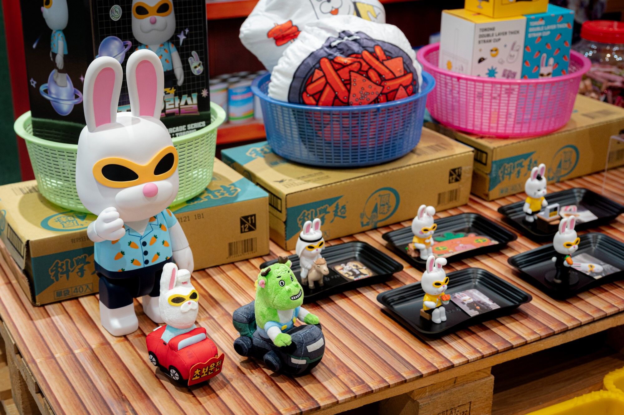 ▲夢時代宇宙商行快閃店。(圖/業者提供)