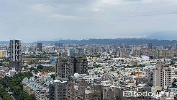 ▲▼ 西屯,市區,西屯鳥瞰,四期,文心路,河南路,房市 。(圖/記者陳筱惠攝)