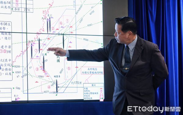 ▲▼國防部臨時記者會。(圖/記者周宸亘攝)