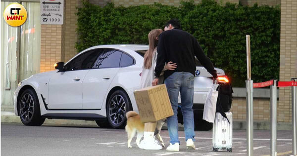 雙棲女神戀愛中1/樂天女孩黃禹菡牽CEO男友甜蜜接吻 開雙B豪車共返愛巢