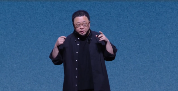 ▲▼羅永浩現場激辯豆包AI。(圖/直播截圖)