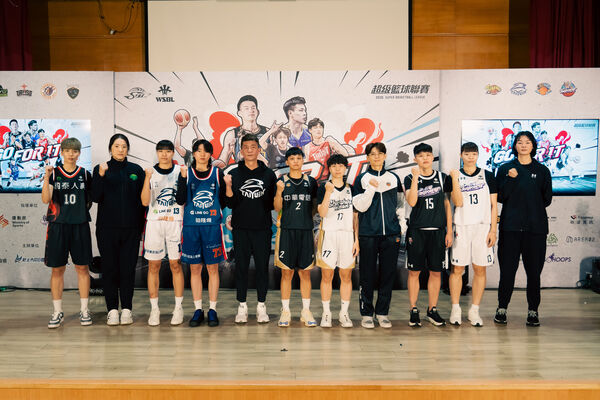▲SBL五隊教練與選手代表、WSBL四隊教練與選手代表。(圖/展逸行銷提供)