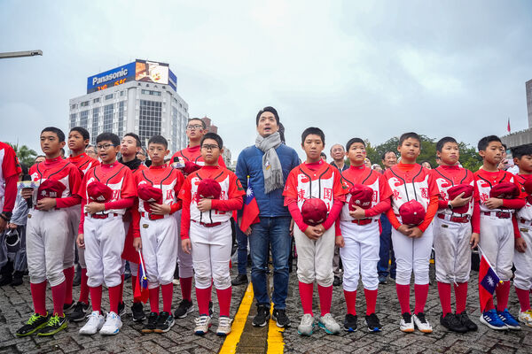 ▲臺北市元旦升旗暨路跑。(圖/臺北市政府體育局提供)