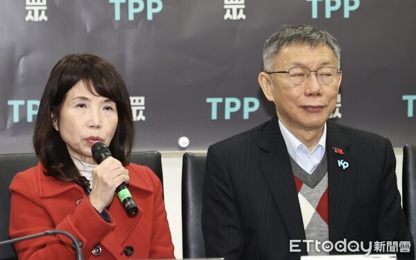 ▲▼ 民眾黨立法院黨團「新年新氣象 眾人作夥拚」記者會 ,柯文哲,黃國昌 。(圖/記者徐文彬攝)