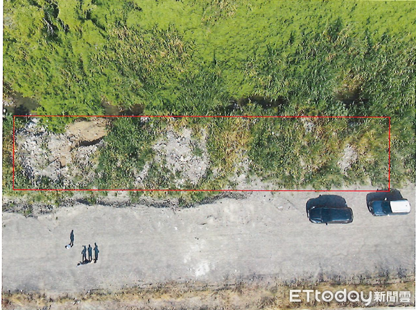 ▲土尾集團清倒廢棄物。(圖/中檢提供)