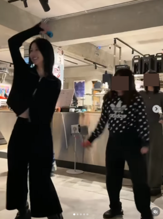 ▲▼邵雨薇。(圖/翻攝自Instagram/1989ivyshao)