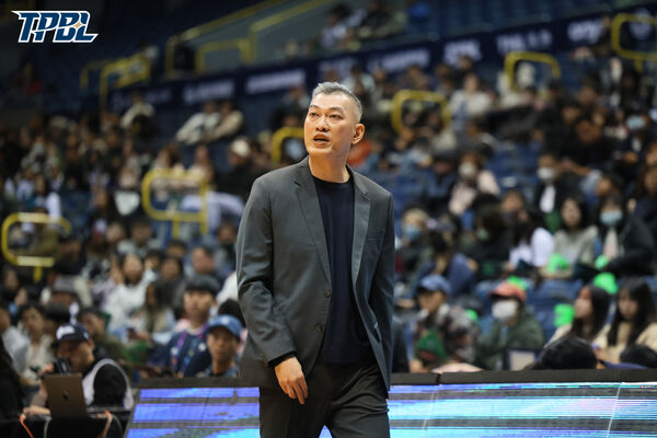 ▲雲豹高錦瑋、王皓吉,海神于煥亞、朱永弘。(圖/TPBL提供)