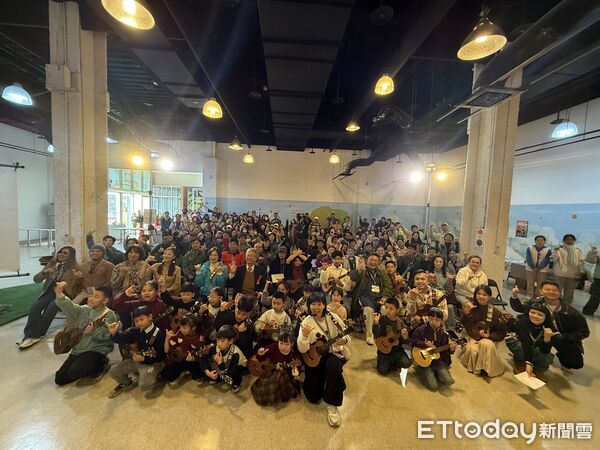 ▲▼ 金門首屆烏克麗麗嘉年華登場。(圖/記者鄭逢時攝)