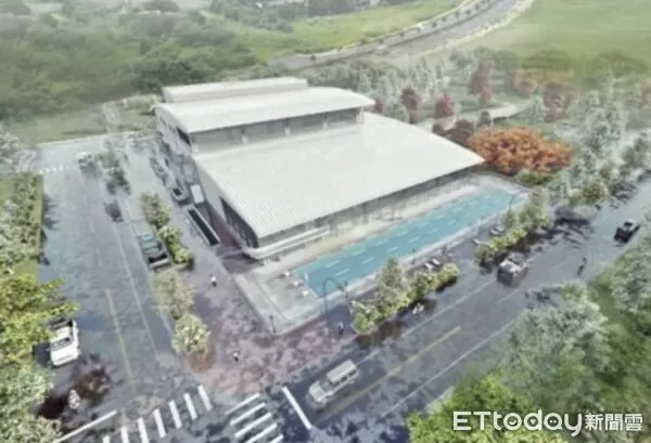 ▲小東休閒娛樂中心規劃興建地下1層、地上3層的建築物,一樓東側規劃為商業空間、西側為游泳池,二樓則規劃為健身空間使用,三樓為多功能空間。(圖/記者游瓊華翻攝)