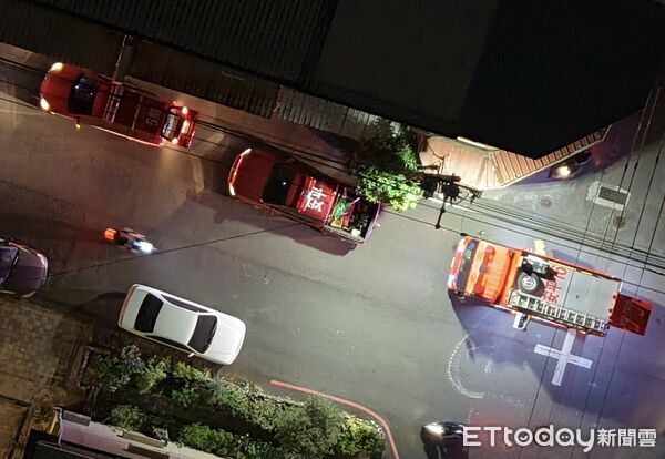 ▲台南市消防局第六大隊推動救災車輛空中標示方案,在車輛頂部清楚標示單位名稱與編碼,提升無人機空中辨識能力。(記者林東良翻攝,下同)