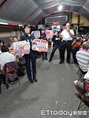 ▲▼ 「反詐騙宣導深入社區 朴警方走入文化里強化民眾識詐意識」。(圖/朴子分局提供)