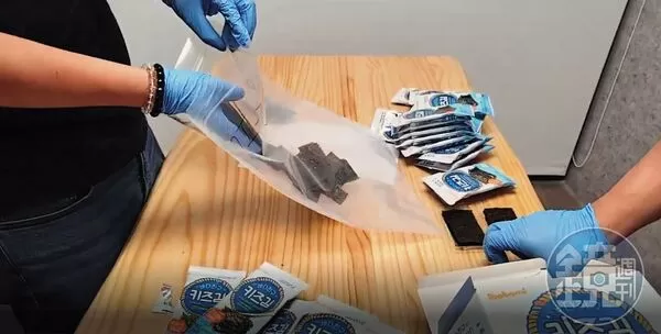 本刊記者將嬰幼兒海苔食品裝袋送SGS檢驗,全程錄音錄影。