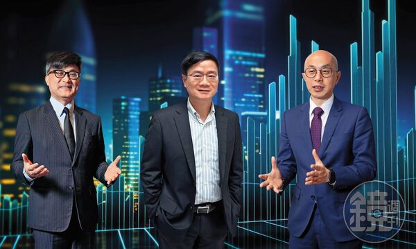 台股3名師:富邦投顧董事長陳奕光、第一金投顧董事長黃詣庭、康和證券投資總監廖繼弘一致認同,AI仍是2026年投資主軸。(左起為富邦投顧董事長陳奕光、康和證券投資總監廖繼弘及第一金投顧董事長黃詣庭。)