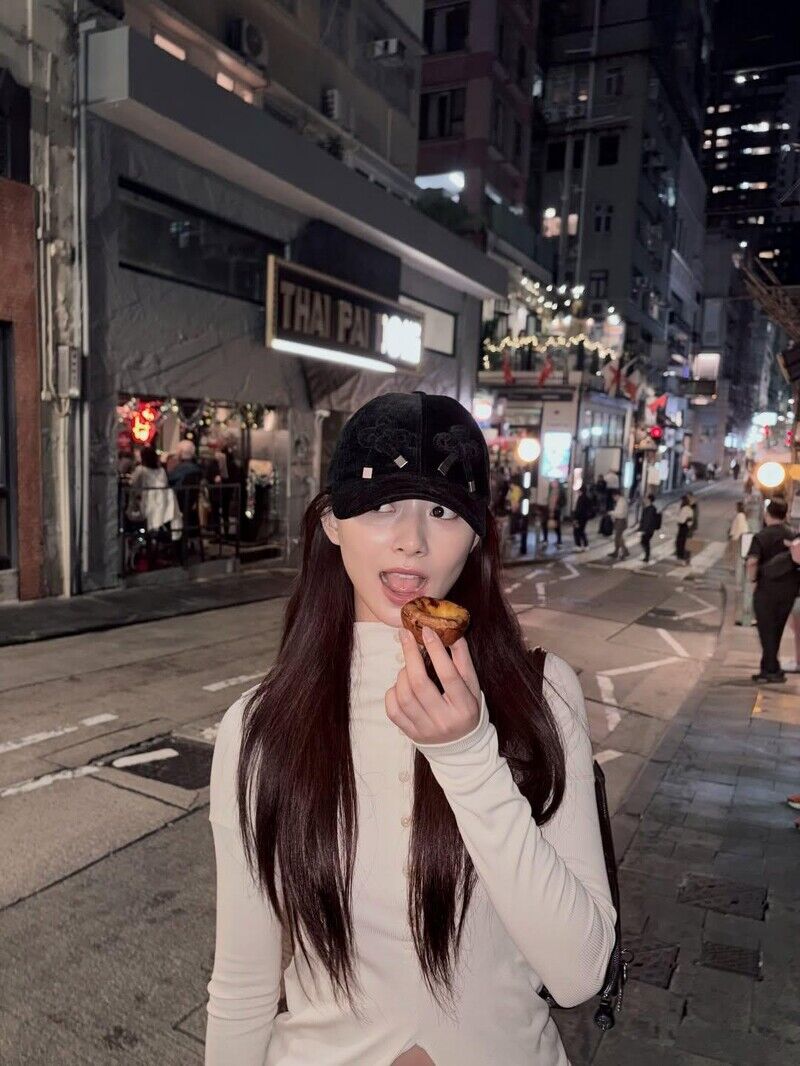 周子瑜香港遊同款棒球帽是這頂!韓國小眾品牌台幣千元無痛入手