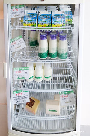 ▲▼日本北海道「美瑛選果本店Biei Senka」,結合米其林餐廳、麵包店、甜點店和蔬果市場。(圖/部落客飛天璇提供)