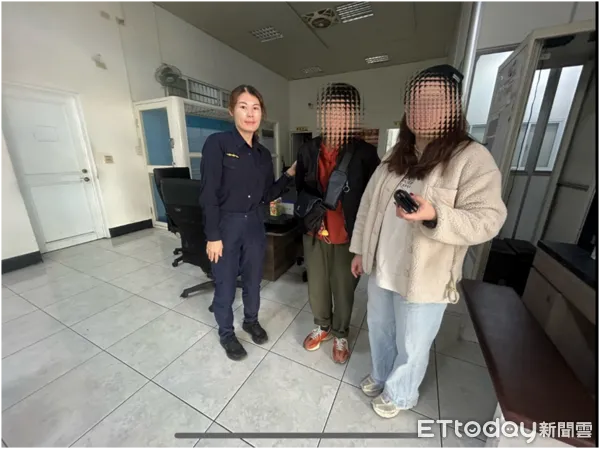 ▲內埔警方協助張女解決未帶錢包問題。(圖/記者陳崑福翻攝)