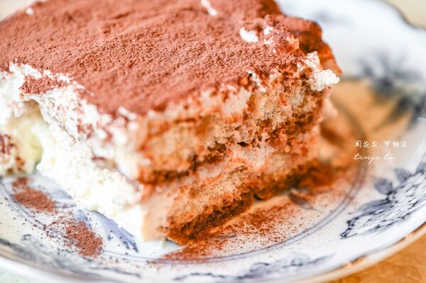 ▲▼文山木柵老派日式昭和風咖啡店「咖啡喫茶枝音」,布丁提拉米蘇都很好吃。(圖/部落客周花花提供)