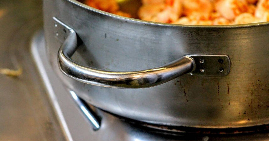 就算付兩人份也不行?火鍋店禁止單人用餐惹議 女顧客怒批「又不是罪」