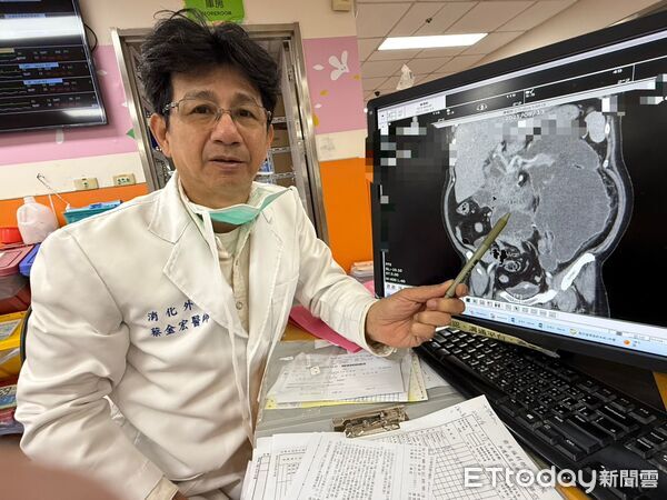 ▲台中醫院重症整合治療團隊合力守護患者,從手術、營養到復健一路接力。(圖/記者游瓊華翻攝)