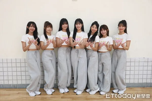 ▲▼ET(左起)、圈圈、芃芃、瑈瑈、尼莫、會晴、JC。(圖/記者周庭羽攝)