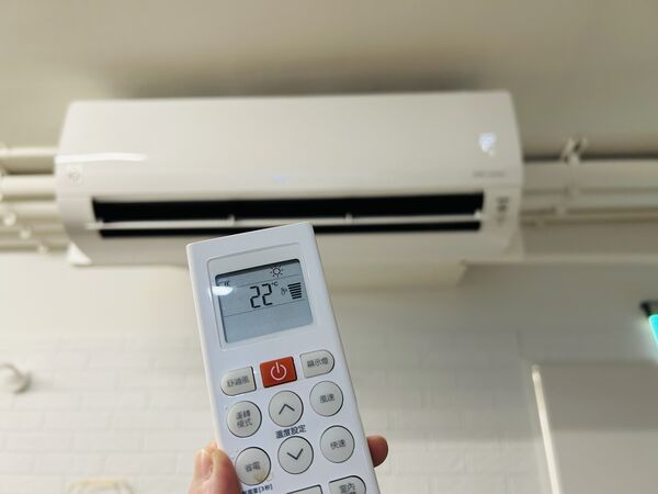 ▲暖氣不是越熱越好?家電達人曝「黃金溫度」省電又舒適。(圖/486先生提供)