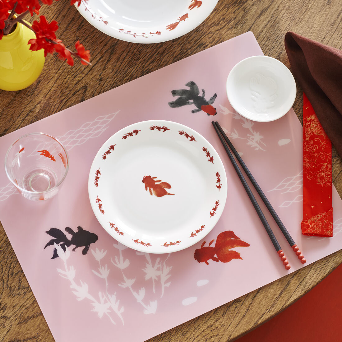 ▲IKEA、HOLA推出春節家居系列,各有風格。(圖/品牌提供)