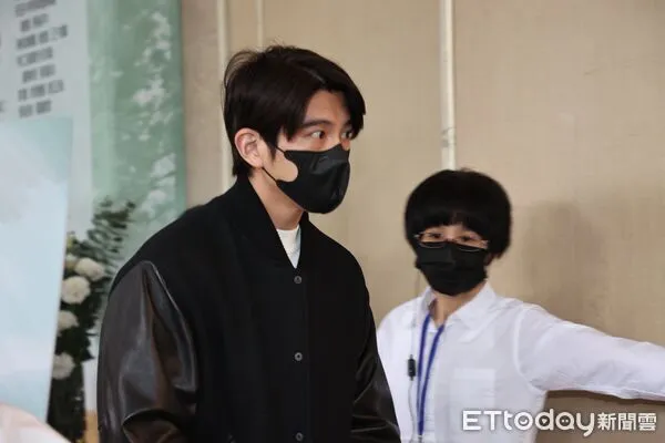 ▲▼修杰楷現身蕭敬騰岳父林光寧告別式 。(圖/徐文彬攝)