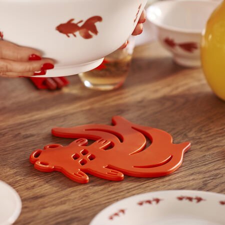 ▲IKEA、HOLA推出春節家居系列,各有風格。(圖/品牌提供)