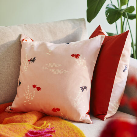 ▲IKEA、HOLA推出春節家居系列,各有風格。(圖/品牌提供)