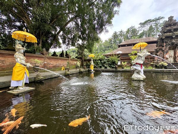 ▲峇里島,佩尼達島,聖泉寺。(圖/記者彭懷玉攝)