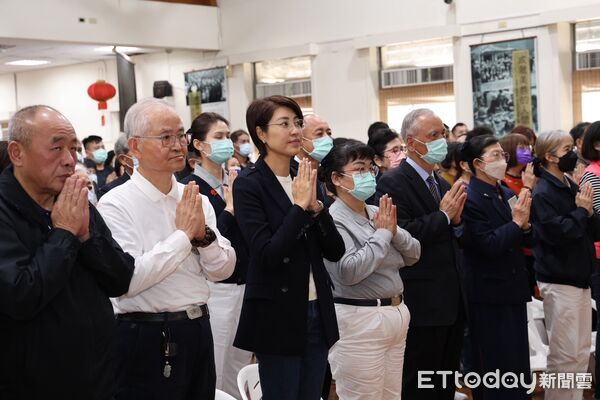 ▲草屯、南投喜迎2026年慈濟60,縣長許淑華出席歲末祝福會祈平安吉祥。(圖/南投縣政府提供)