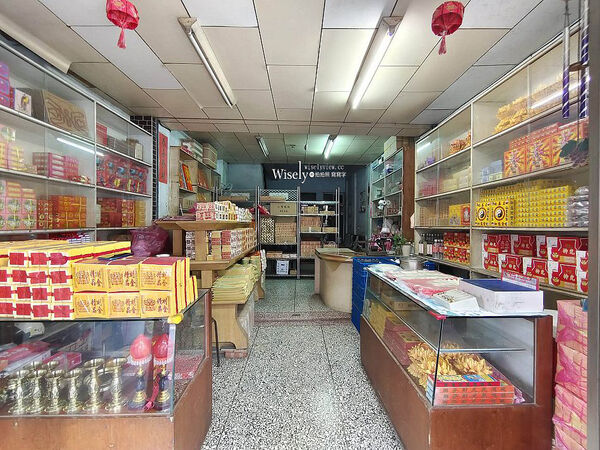 ▲▼宜蘭「文昌春捲」,隱藏版美食手工炸燒賣,金紙店阿嬤的古早味辦桌菜。(圖/部落客WISELY提供)