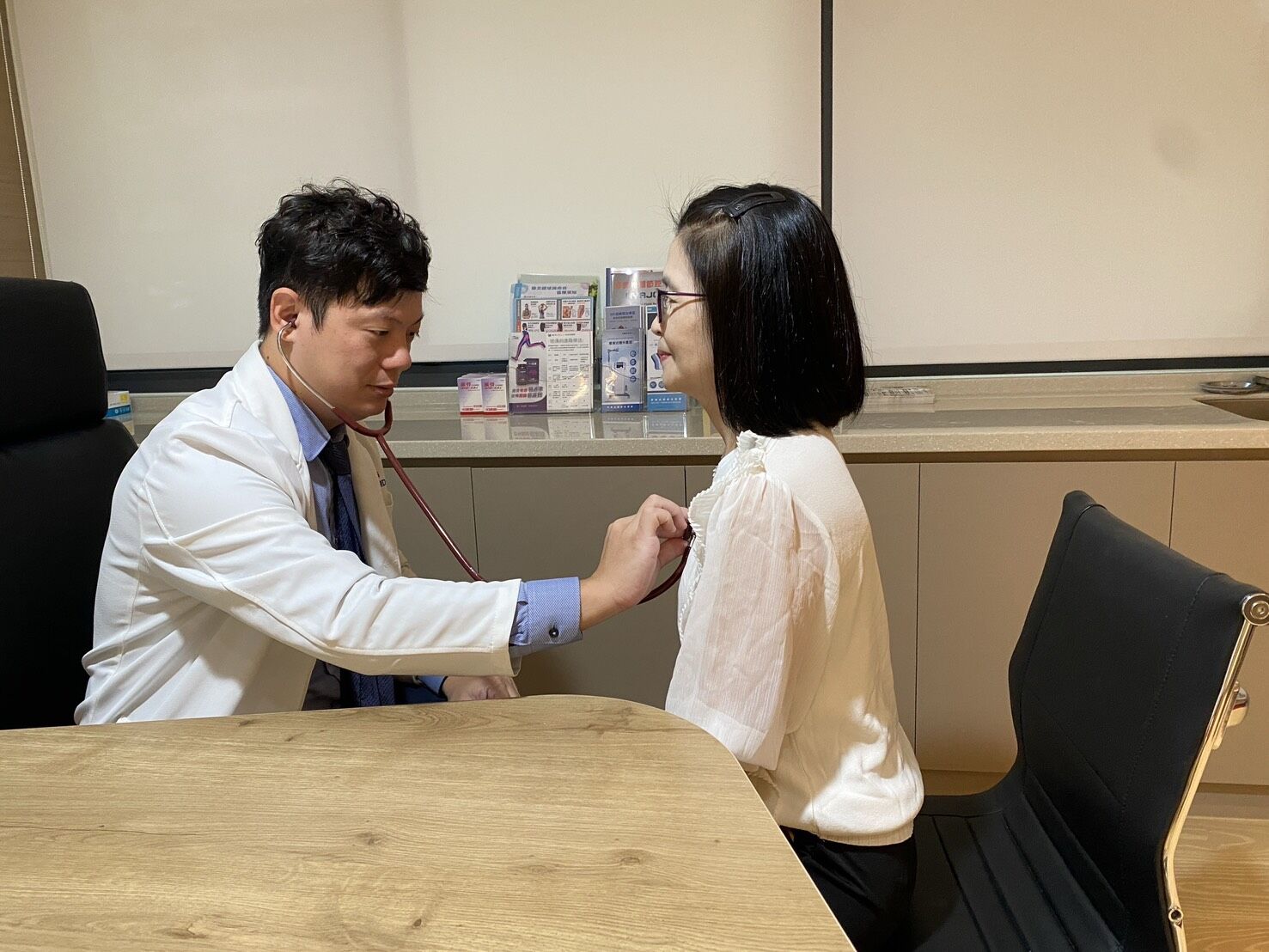 ▲▼ 研究:空污恐導致失智 銀髮宅應以空氣品質為核心考量 。(圖/業者)