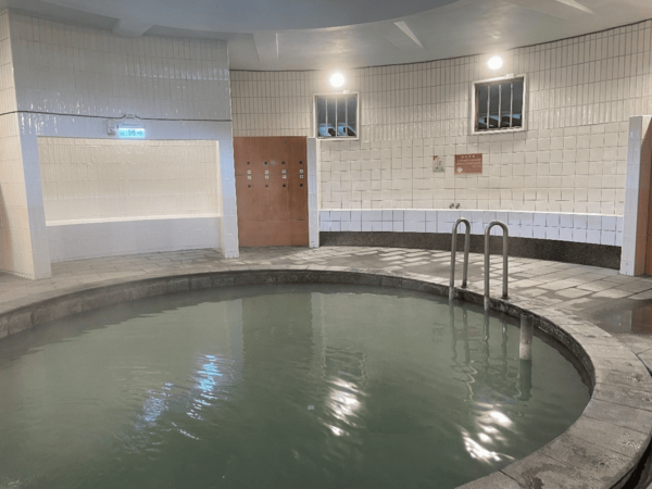 ▲北投區陽明山前山公園男女公共浴室。(圖/北市公園處提供)