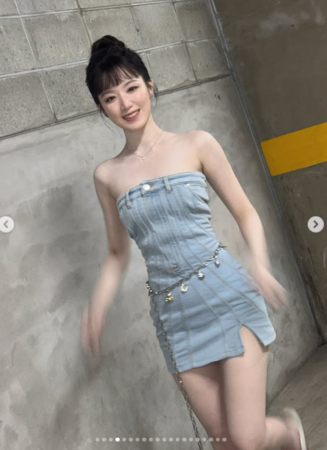 ▲▼舒華。(圖/翻攝自Instagram/yeh.shaa_)