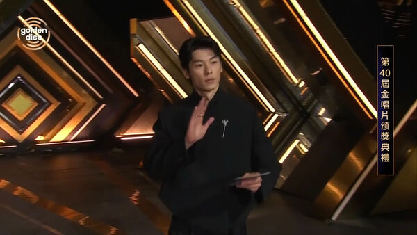 ▲▼金唱片/「國民初戀」許光漢帥翻頒獎!流利韓文介紹台北:(圖/翻攝自Disney+)