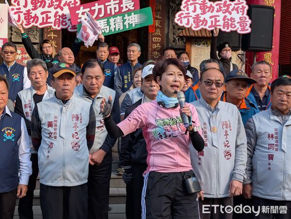 ▲民進黨立委陳亭妃11日完成「鐵馬37區・前進市政府」行動最終章,車隊回到政治起點安南、北區與中西區,象徵正能量全面集結。(記者林東良翻攝,下同)