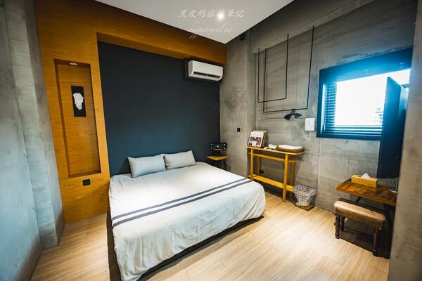 ▲▼墾丁巷弄裡的美式度假住宿。(圖/部落客黑皮提供)