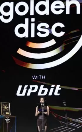 ▲▼蔡依林後台見了CORTIS!網笑哭:趙雨凡出生我們在唱〈野蠻遊戲〉。(圖/翻攝自CORTIS、蔡依林IG)