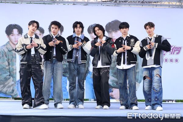 ▲▼ Ozone煥鈞現場剃成寸頭。(圖/記者黃國霖攝)