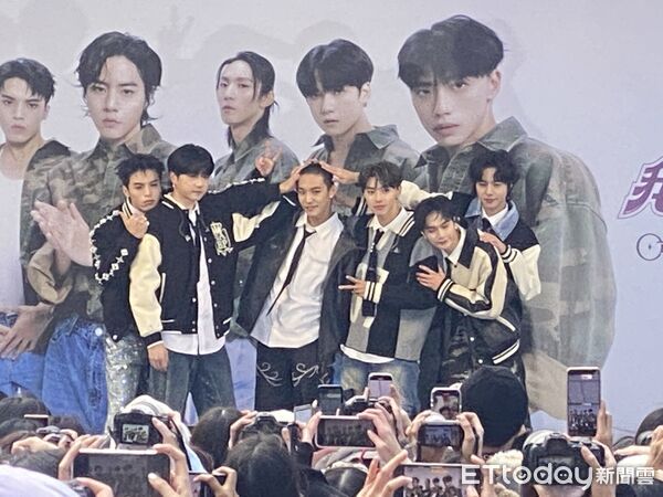 ▲▼ Ozone四位團員入伍前最後公開活動 。(圖/記者黃國霖攝)