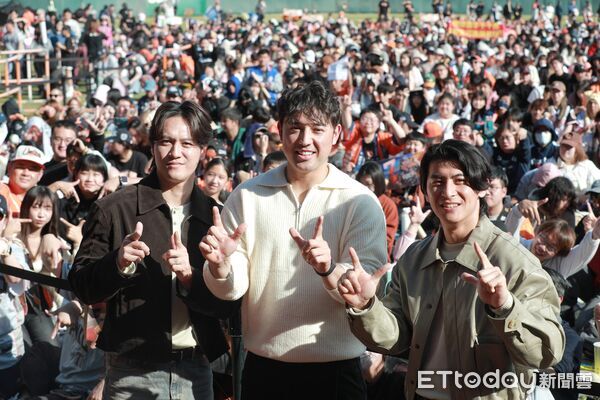 ▲▼林安可感謝球迷見面會-陳傑憲、林安可、蘇智傑。(圖/記者周宸亘攝)