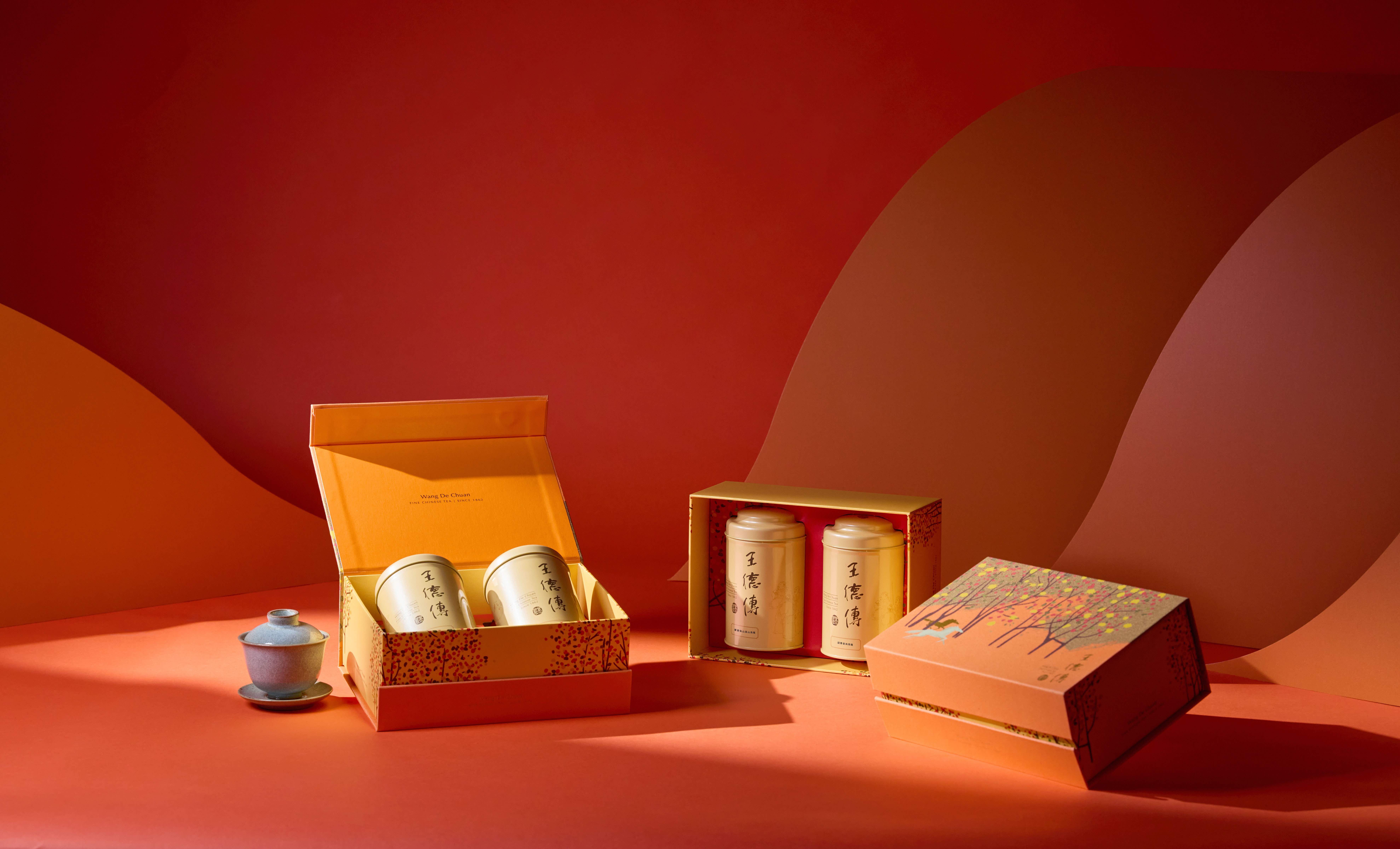 ▲新春茶禮TWG Tea赤馬迎禧果香濃,王德傳丙午新春飄台灣味。(圖/品牌提供)