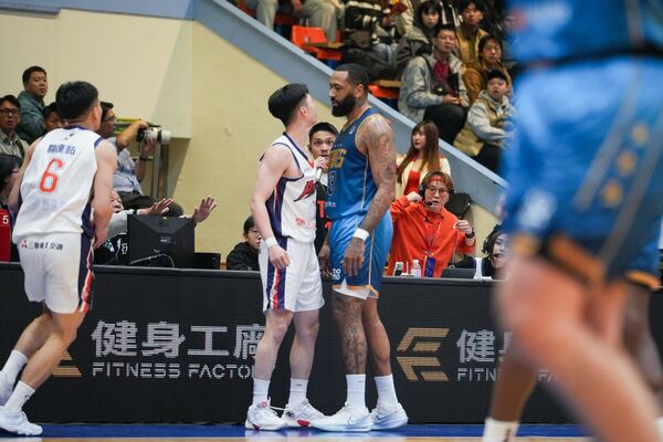 ▲領航猿盧峻翔、李家慷、哥倫特、林志傑。(圖/PLG職籃提供)