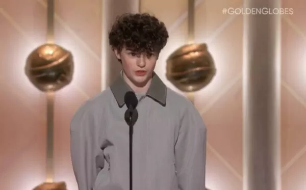 ▲《混沌少年時》歐文庫柏奪金球獎。(圖/翻攝自網路)