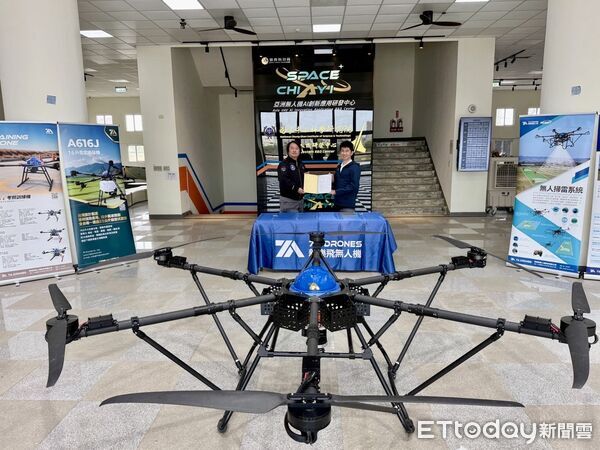 ▲台南市政府消防局與新樂飛無人機股份有限公司簽署災害搶救支援協約,強化科技救災量能。(記者林東良翻攝,下同)