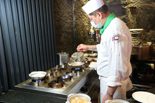 ▲▼台南桂田酒店自助式早餐「阿力海百匯餐廳」,早餐就把台南味通通吃滿。(圖/部落客台南好FOOD遊提供)