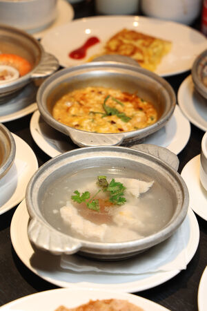 ▲▼台南桂田酒店自助式早餐「阿力海百匯餐廳」,早餐就把台南味通通吃滿。(圖/部落客台南好FOOD遊提供)