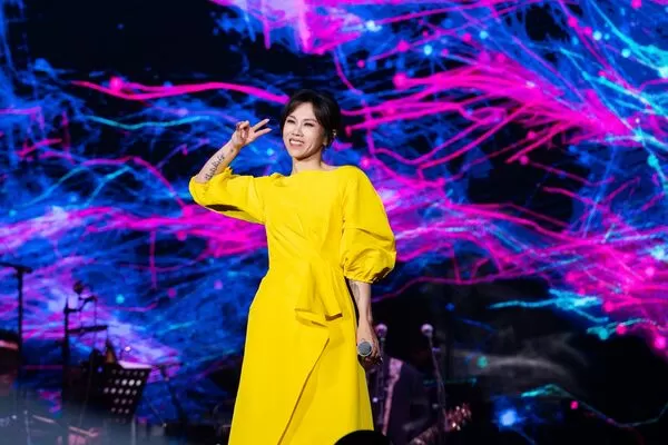 ▲▼蔡健雅將在生日當天發行首張影音作品《Let’s Depart!給世界最悠長的吻演唱會實錄》。(圖/躍耳娛樂提供)