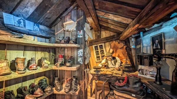 ▲▼「策馬特必逛街區」車站大街走走拍拍、策馬特博物館介紹。(圖/部落客Travel with Leo提供)